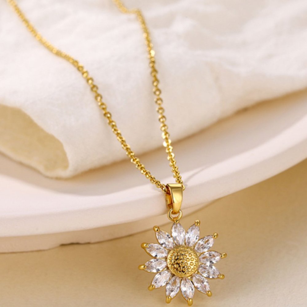 Luxury Sunflower Gold Color Necklace